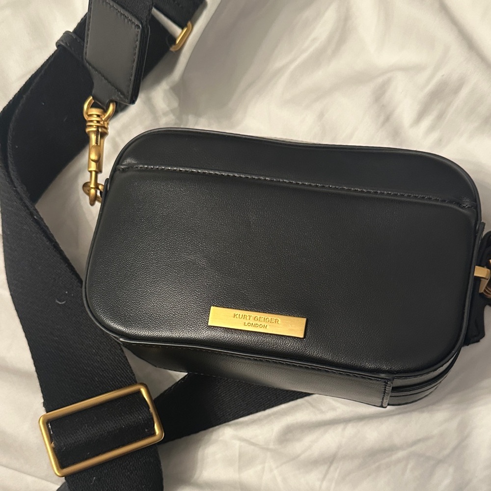 Kurt Geiger Black and Metallic Gold Diagonal Stripe Crossbody - Picture 7 of 8